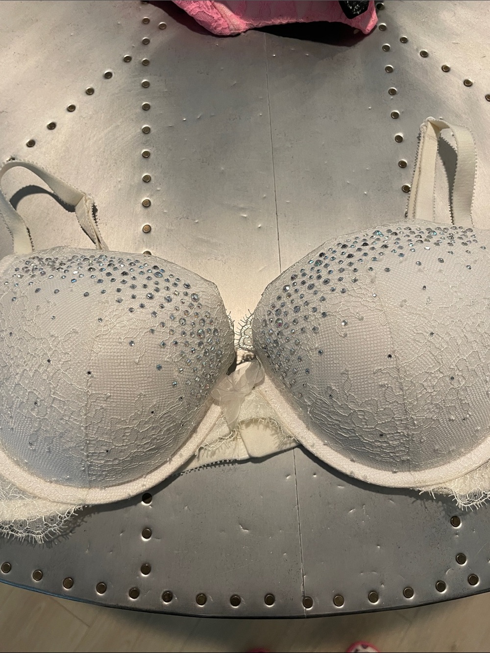 Victoria's Secret White Lace Push-Up Bra with Rhinestones 38C